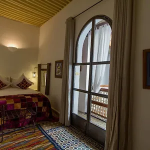 Riad Riad Laaroussa *****